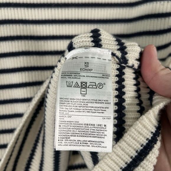 Gap Sweater Women's XS Beige Blue Striped Knit Merino Wool Blend Round Neck - Picture 5 of 6
